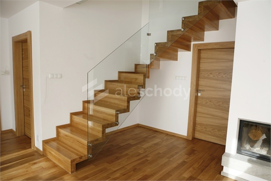 schody-dywanowe-zabiegowe-sc1